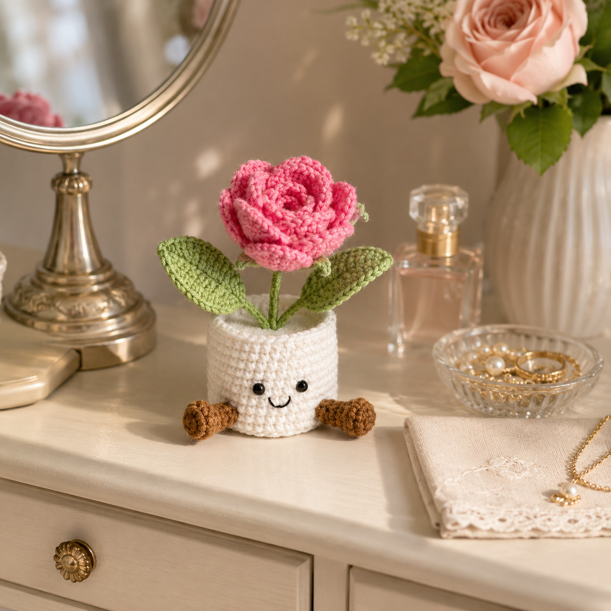 Little Bloom Buddy Flower Pot Decor