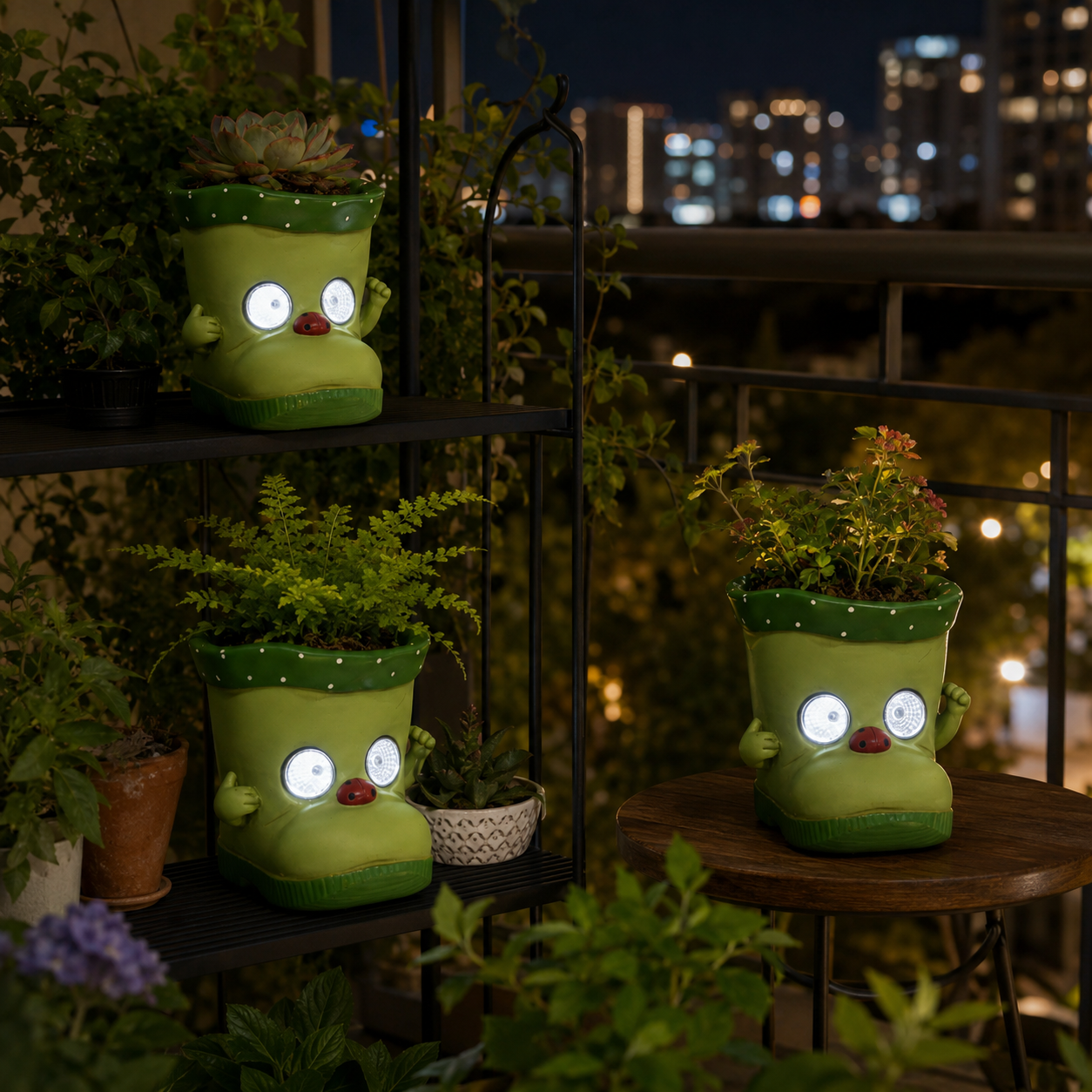 Solar Light-Up Boot Face Planter