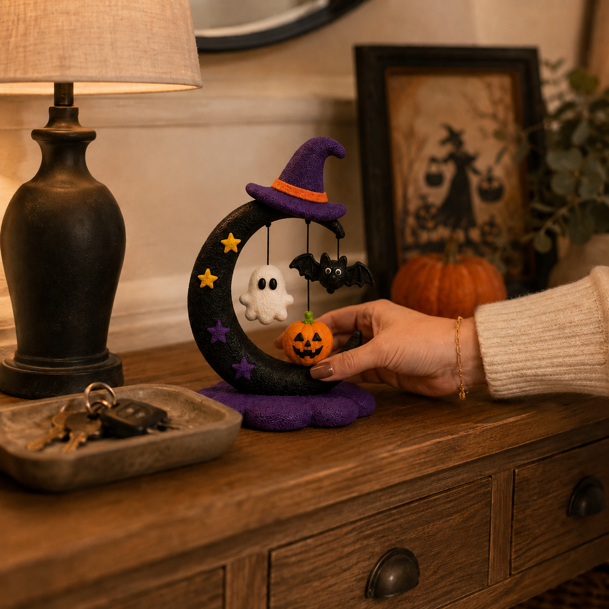 Halloween Crescent Moon Tabletop Figurine – Ghost, Bat & Pumpkin Hanging Decoration