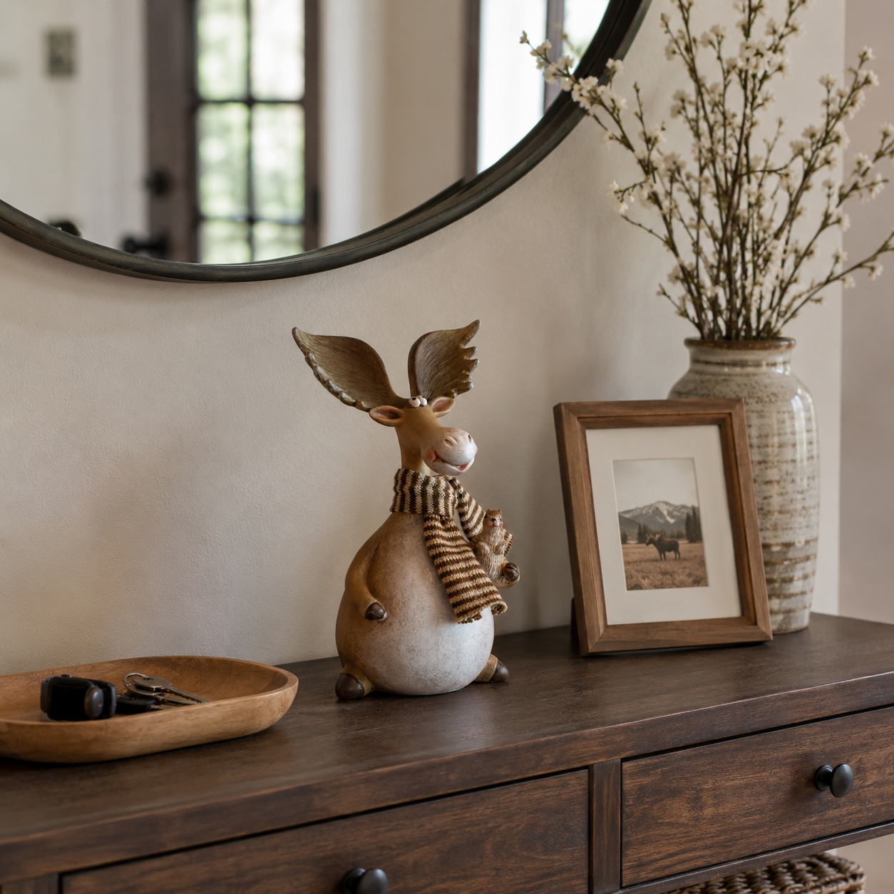 Whimsical Moose & Squirrel Resin Figurine – Funny Woodland Tabletop Décor 🐿️