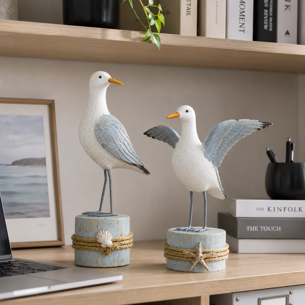 🌊 Set of 2 Seagull Figurines – Coastal Resin Bird Decor with Beach-Inspired Details for Tabletop Home Accents