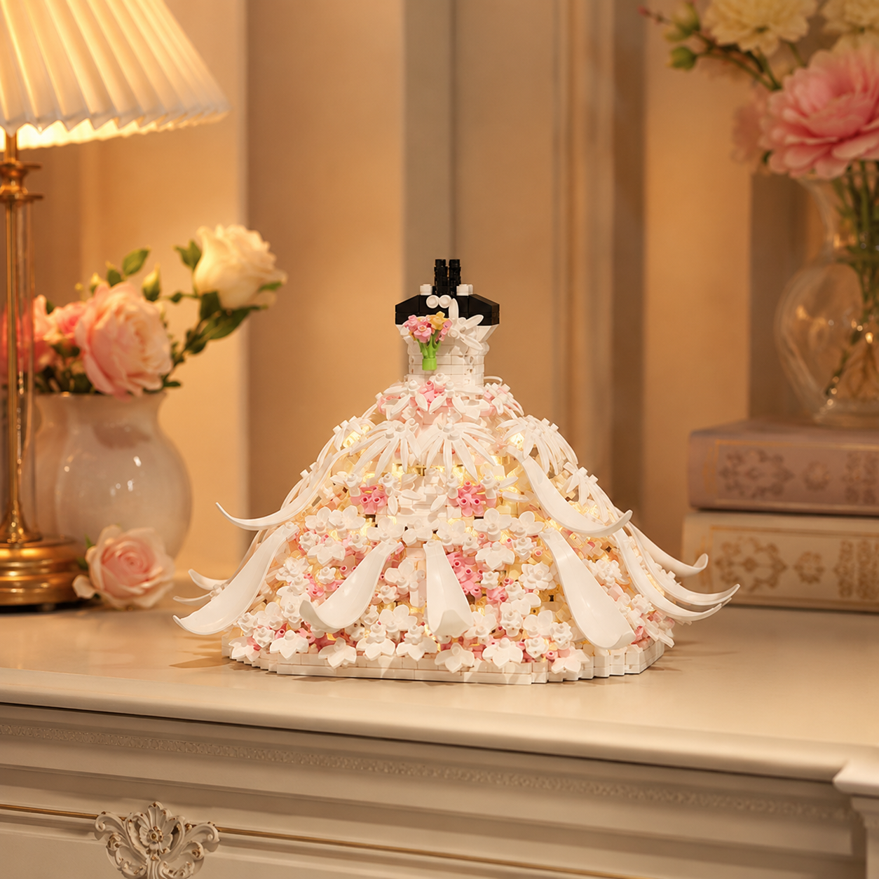 Wedding Dress Building Block Set, Floral Princess Dress Model Kit, DIY Decorative Building Blocks for Girls and Adults, Romantic Bridal Gown Display Toy, Creative Gift for Birthday, Wedding, Valentine’s Day and Home Decor