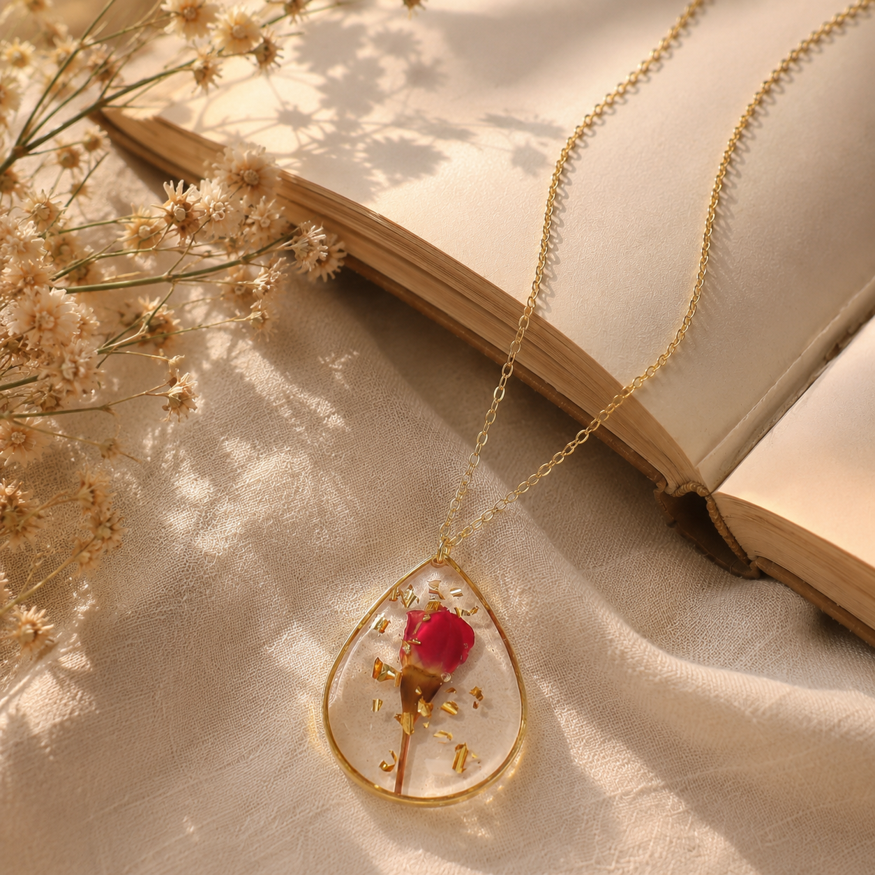 🌸 Birth Month Flower Necklace, Real Preserved Flower Teardrop Pendant with Gold Foil, Meaningful Floral Jewelry Gift for Women