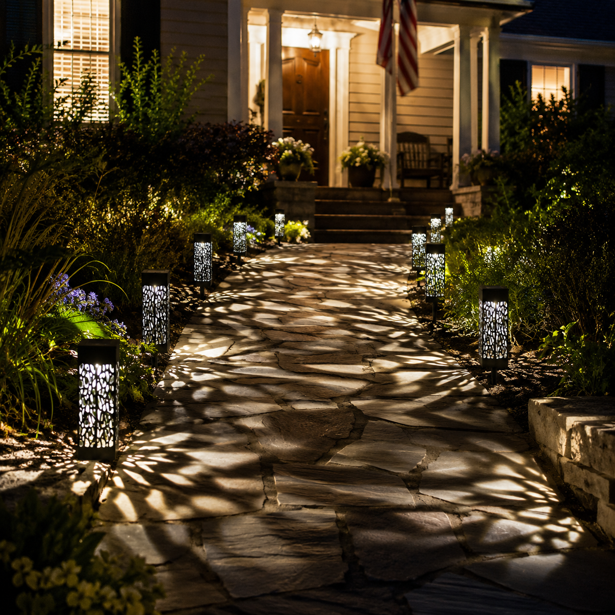 Solar Hollow Pattern Garden Stake Light