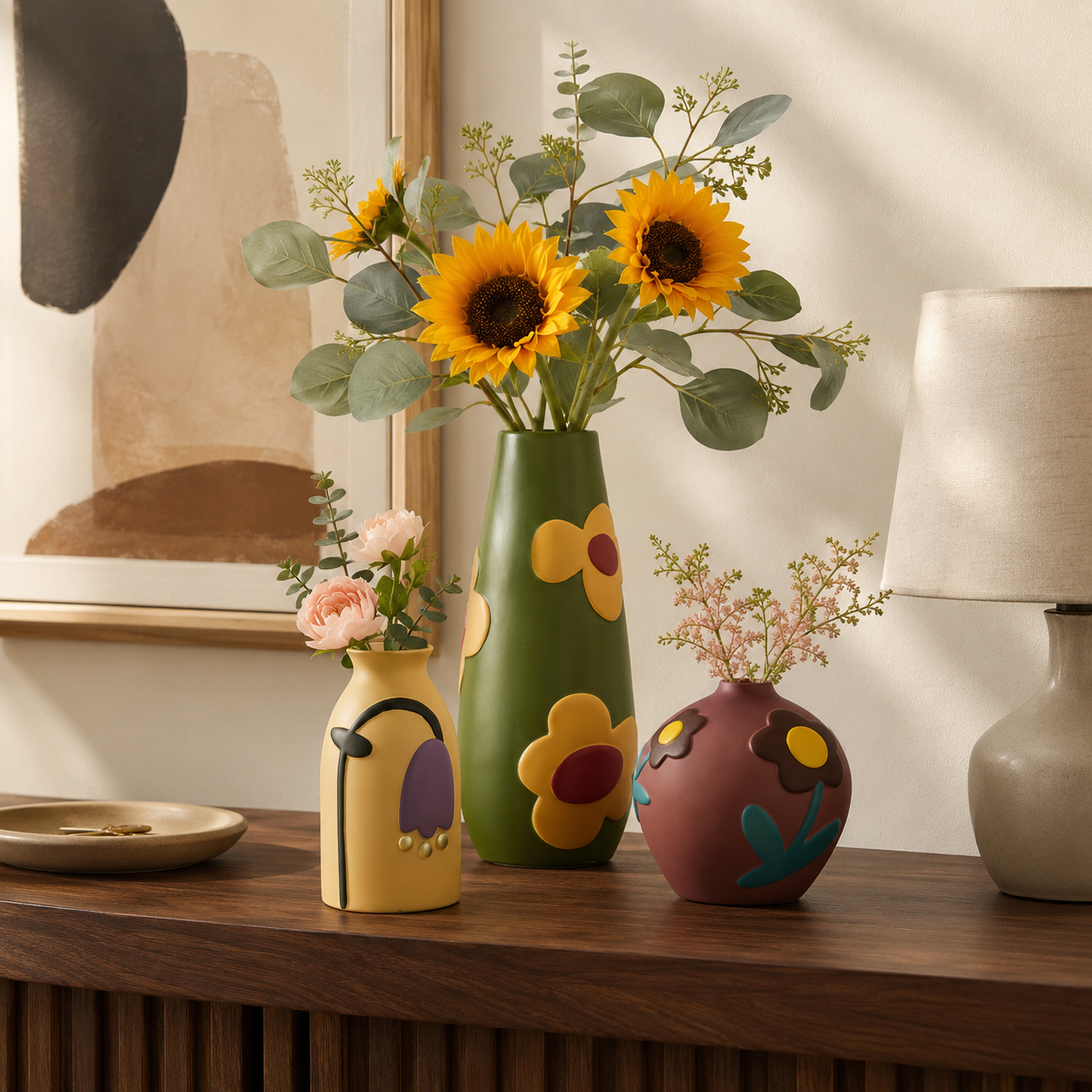 Retro Bloom Sculpted Resin Vase Collection