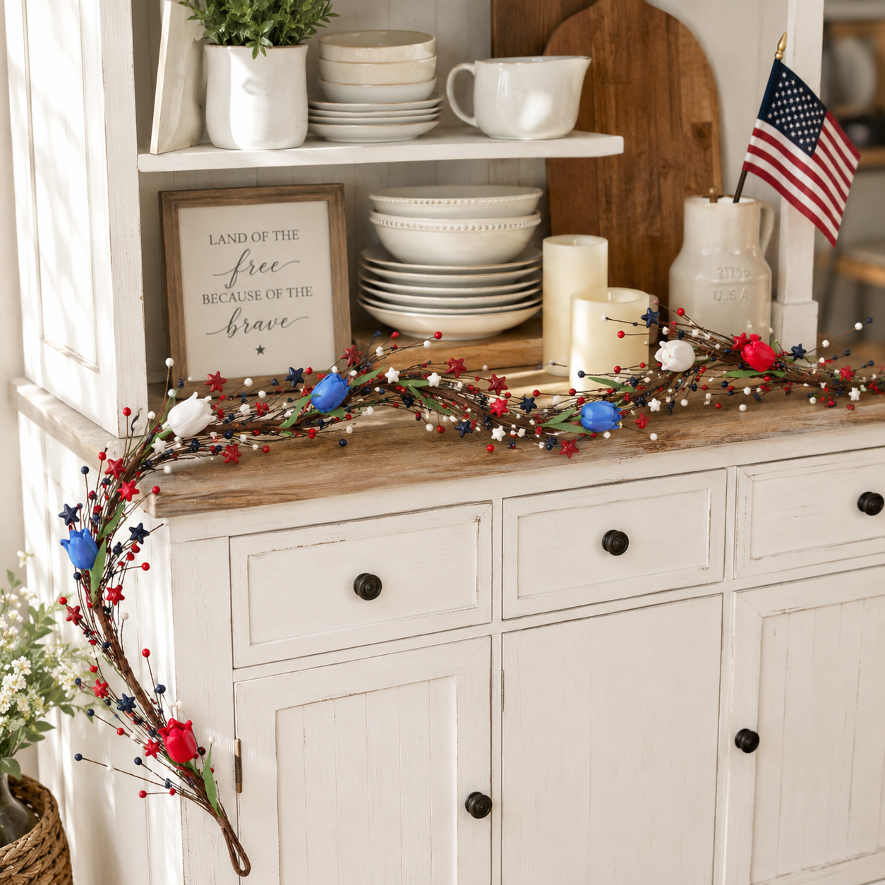 Patriotic Red White Blue Pip Berry Garland with Stars