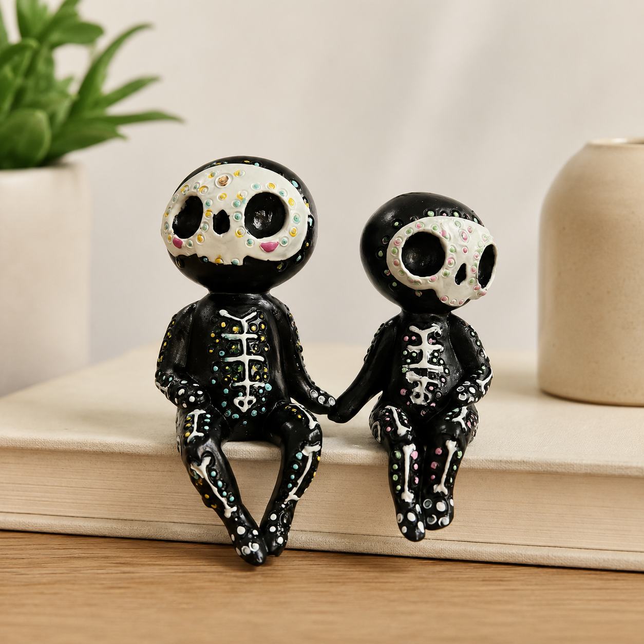 Day of the Dead Skeleton Figurines, Colorful Resin Couple & Family Decorations