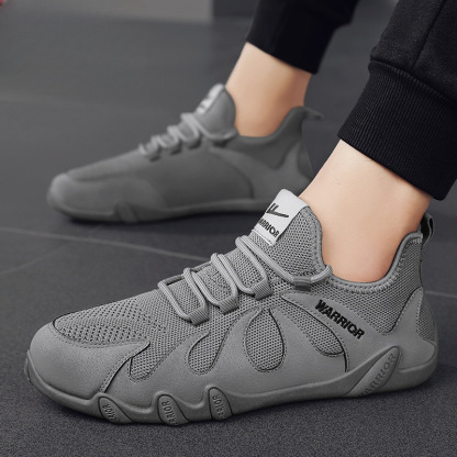  Men's Spring and Summer Mesh Breathable Orthopedic Shoes