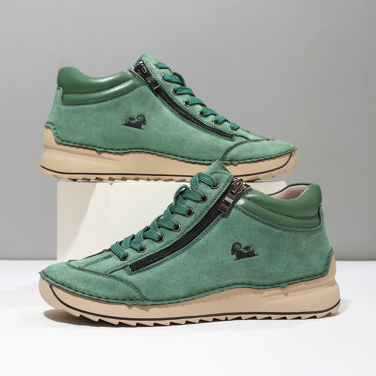 ⏰Promotion -45% OFF🔥TREKER®Women's Matte Leather Double Zip Mid Top Walking Shoes