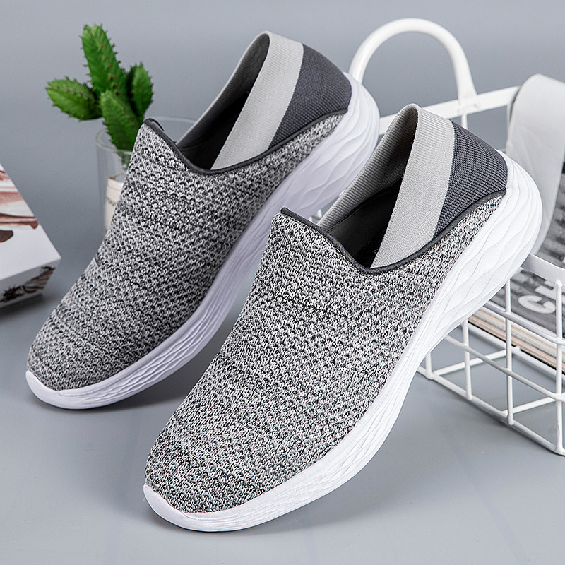 MEN'S BREATHABLE FLYING WOVEN SOFT SOLE SLIP-ON SHOES