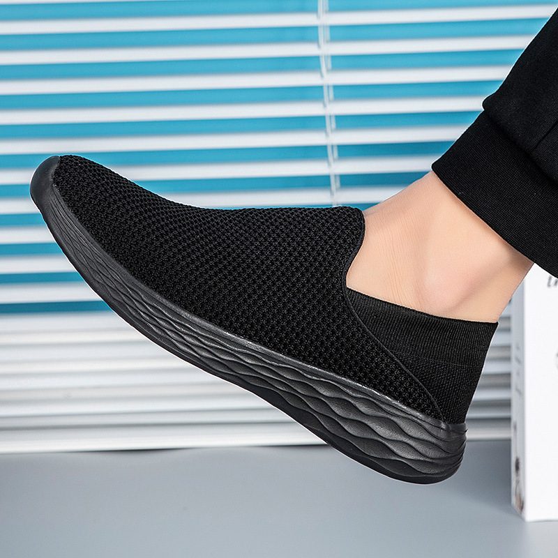 MEN'S BREATHABLE FLYING WOVEN SOFT SOLE SLIP-ON SHOES