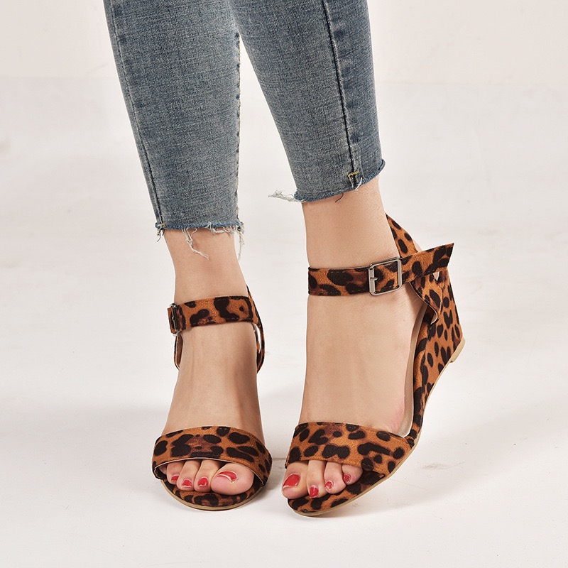 Women's Comfort Classic Wedge Bowtie Slide Sandals