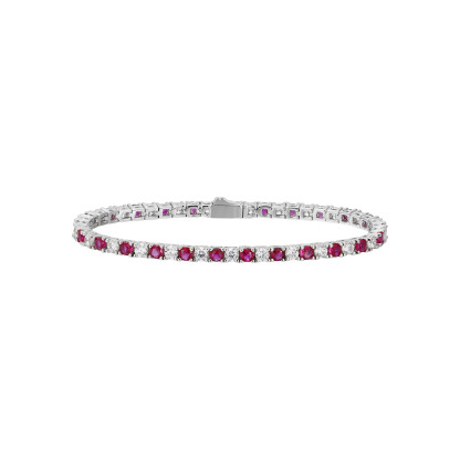The Classic Tennis Bracelet