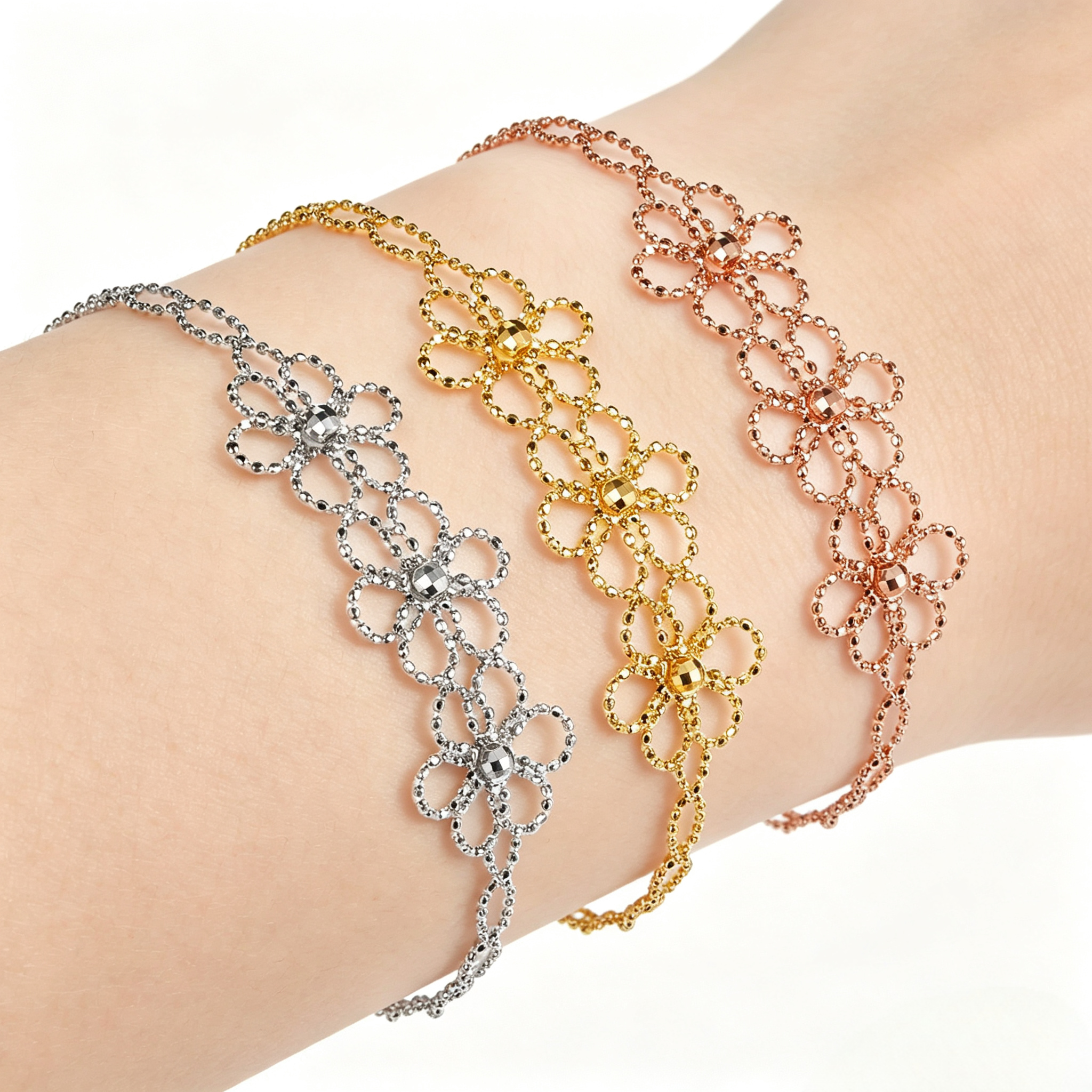 The Floral Lace Bracelet
