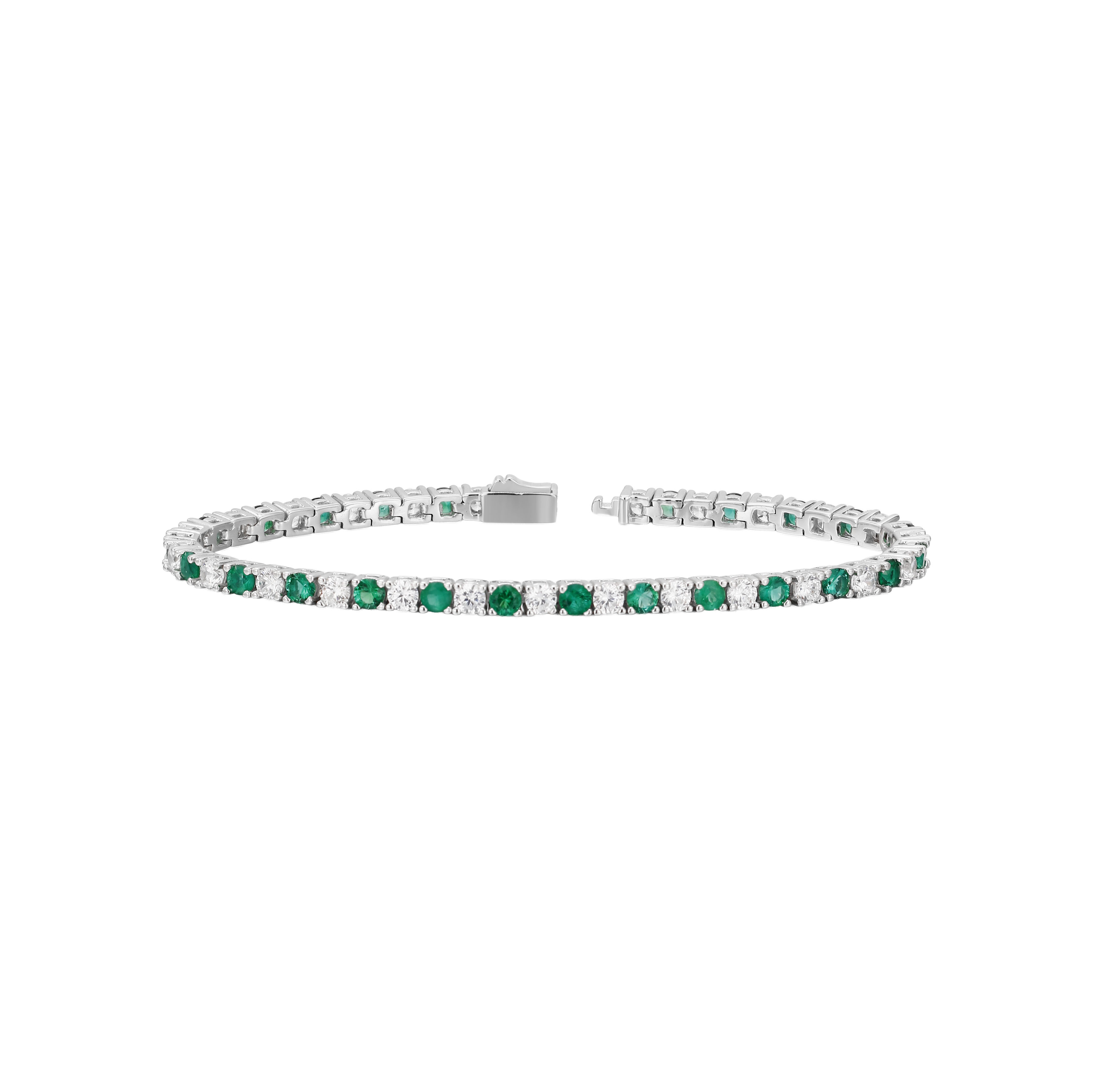 The Classic Tennis Bracelet