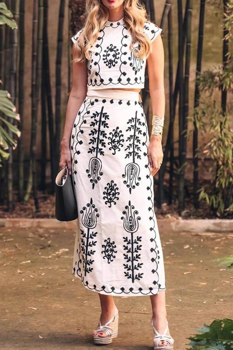 Ethnic Print Crop Top & Tire-up Wrap Midi Skirts Set-ROVOLE