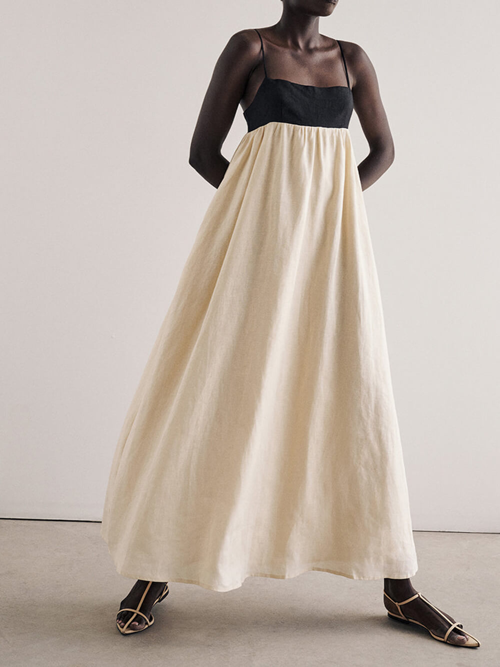 Loose Suspender Black And White Patchwork Maxi Dress-Massicos