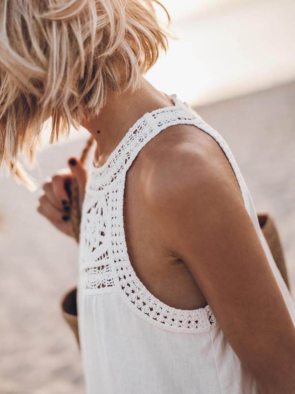 Hollow Lace Patchwork Halterneck A-Line Mini Dress-Massicos