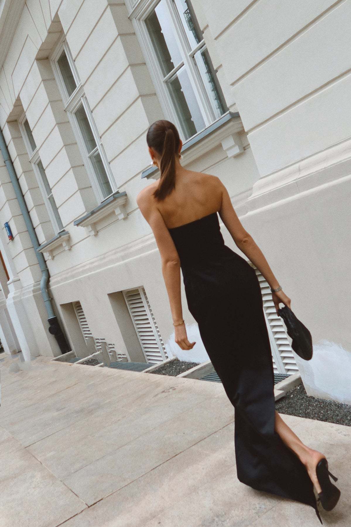 Noir Grace Maxi Dress-ROVOLE