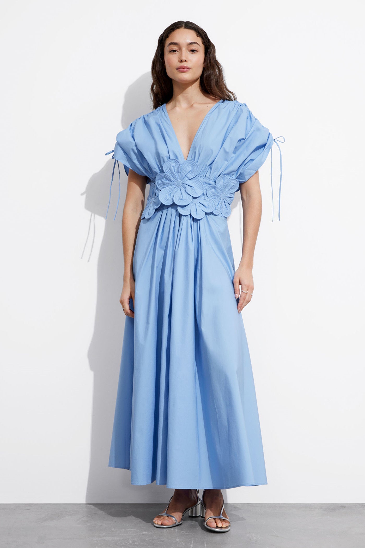 Maggie Floral Appliqué V-neck Maxi Dress-ROVOLE