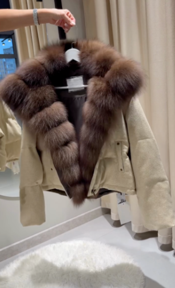 Neutral-colored practical coat-Massicos