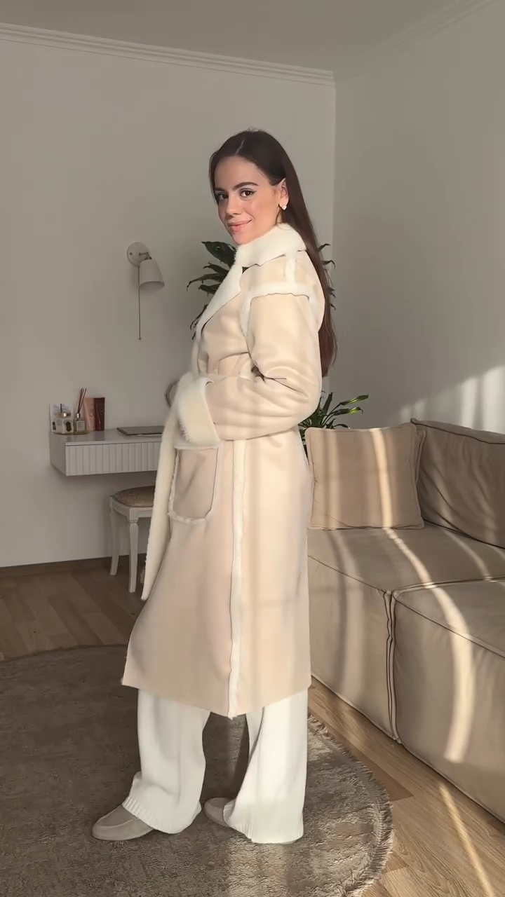 Beige long coat-Massicos