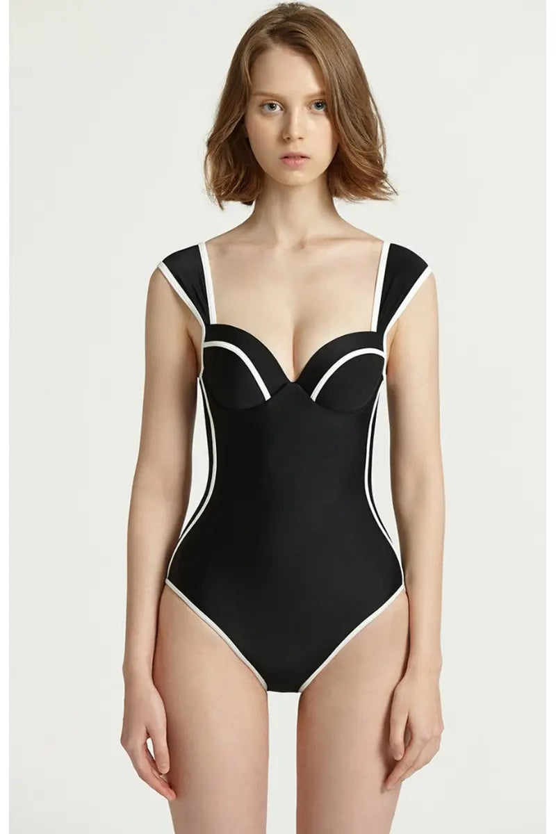 Colorblock Korean Style Sweetheart Swimsuit-ROVOLE