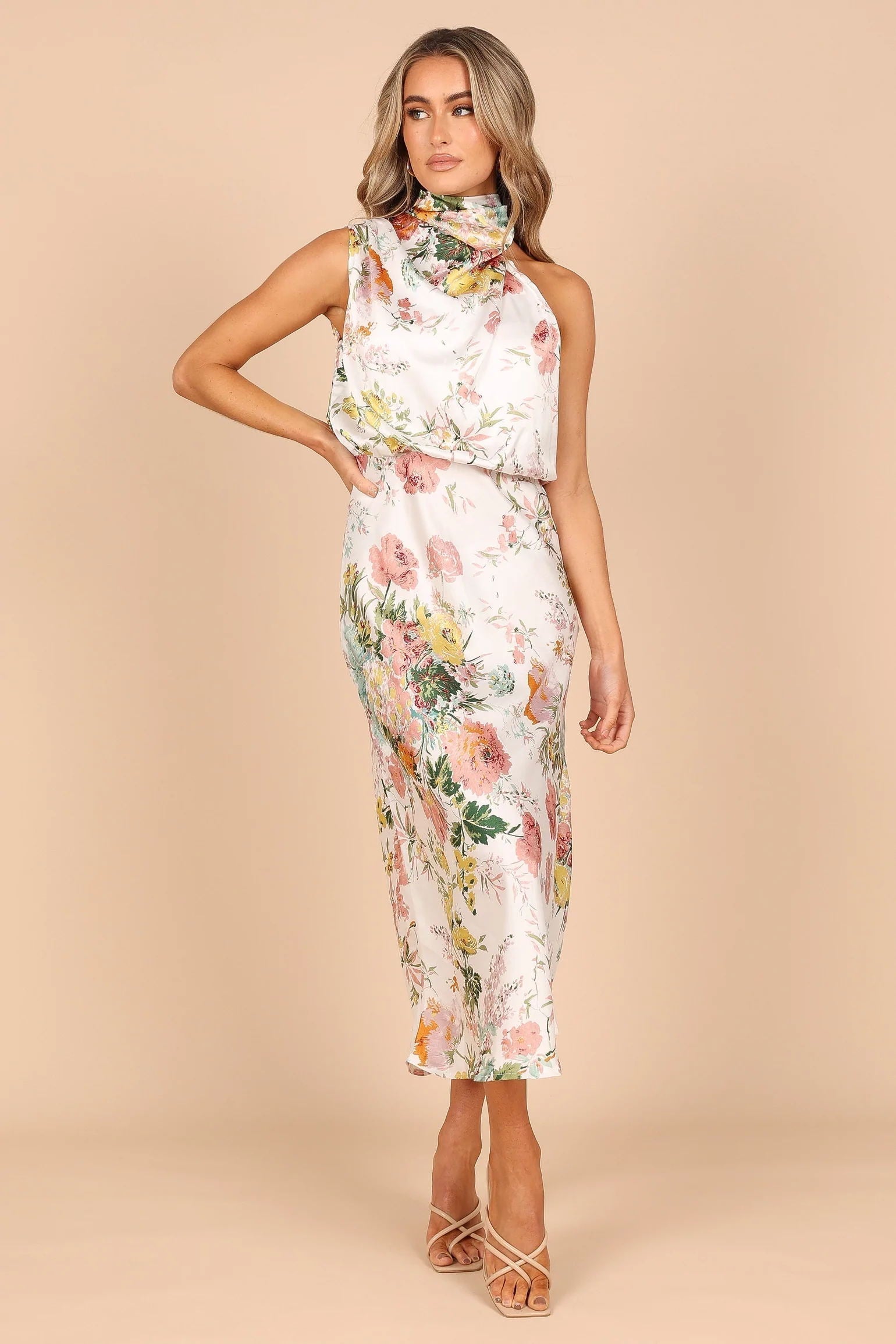 Wine Country Dates Floral Halter Neck Elastic Waist Maxi Dress-Massicos
