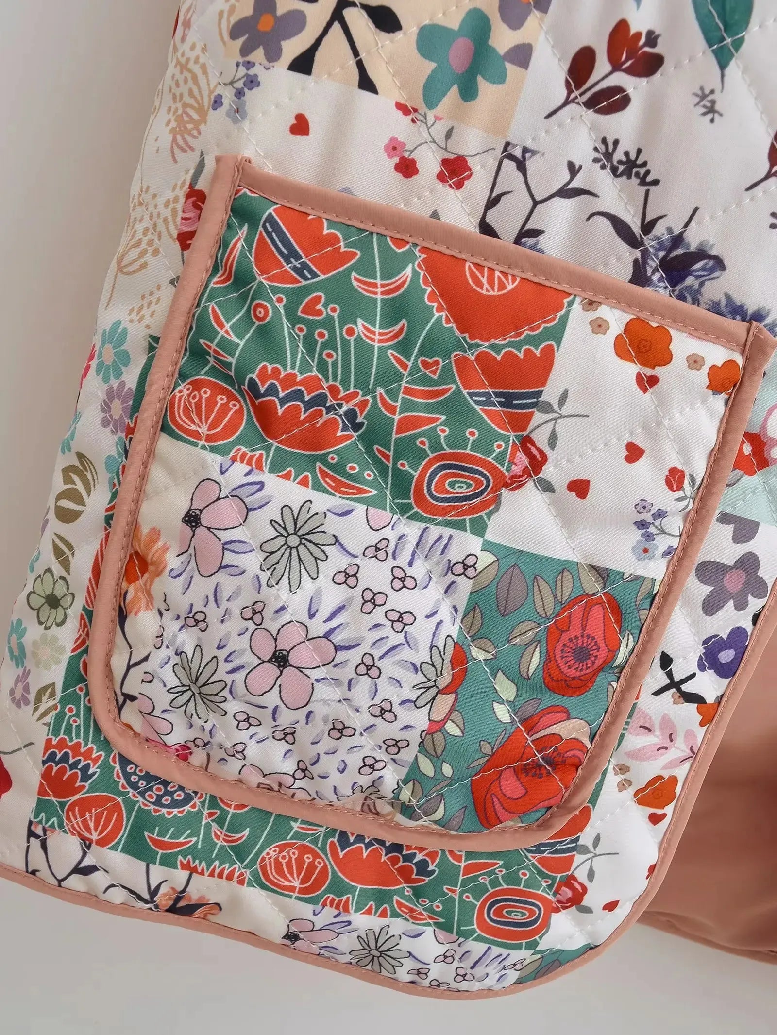 Patchwork Flower Print Waistcoat-Massicos