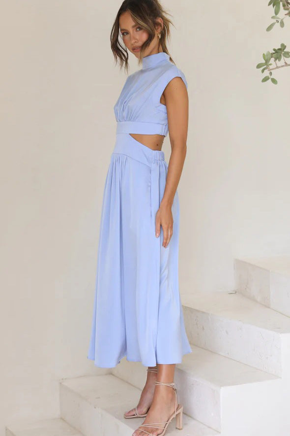 Cutout Waist Pocketed Vacation Midi Dress-ROVOLE