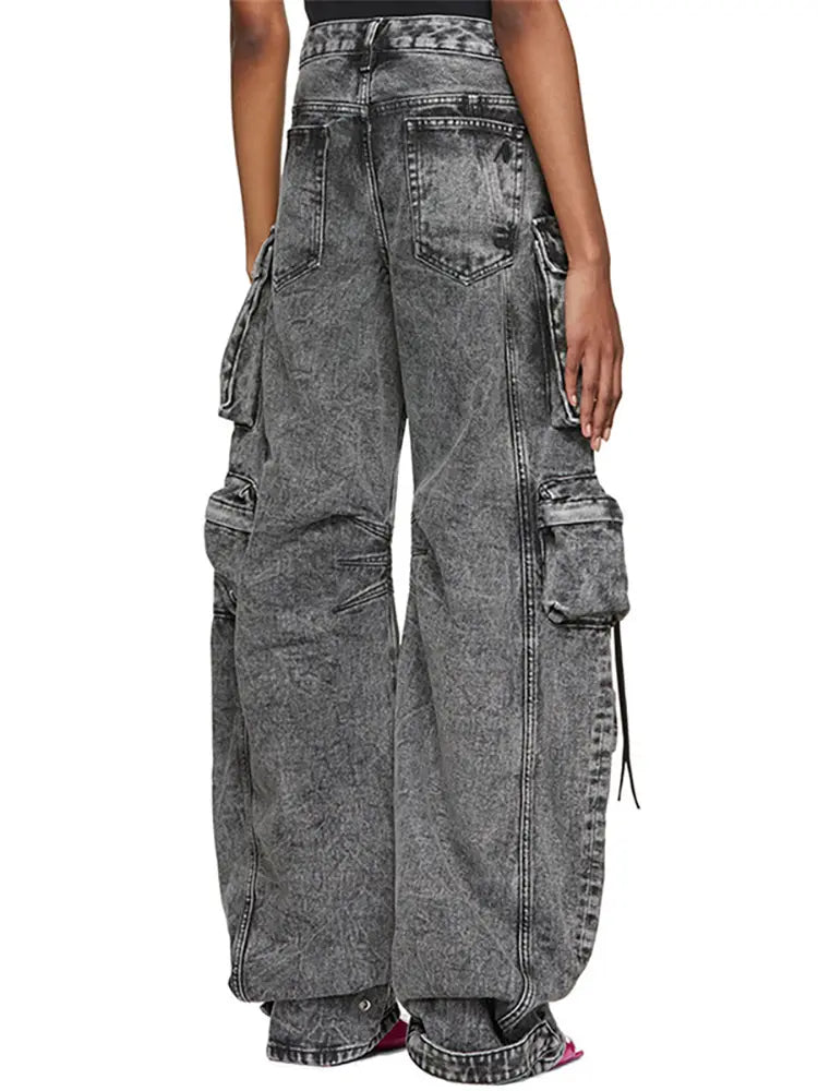 Street-Style Cargo Trousers-Massicos