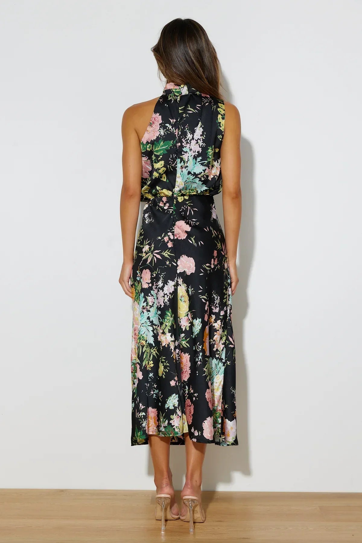 Wine Country Dates Floral Halter Neck Elastic Waist Maxi Dress-Massicos
