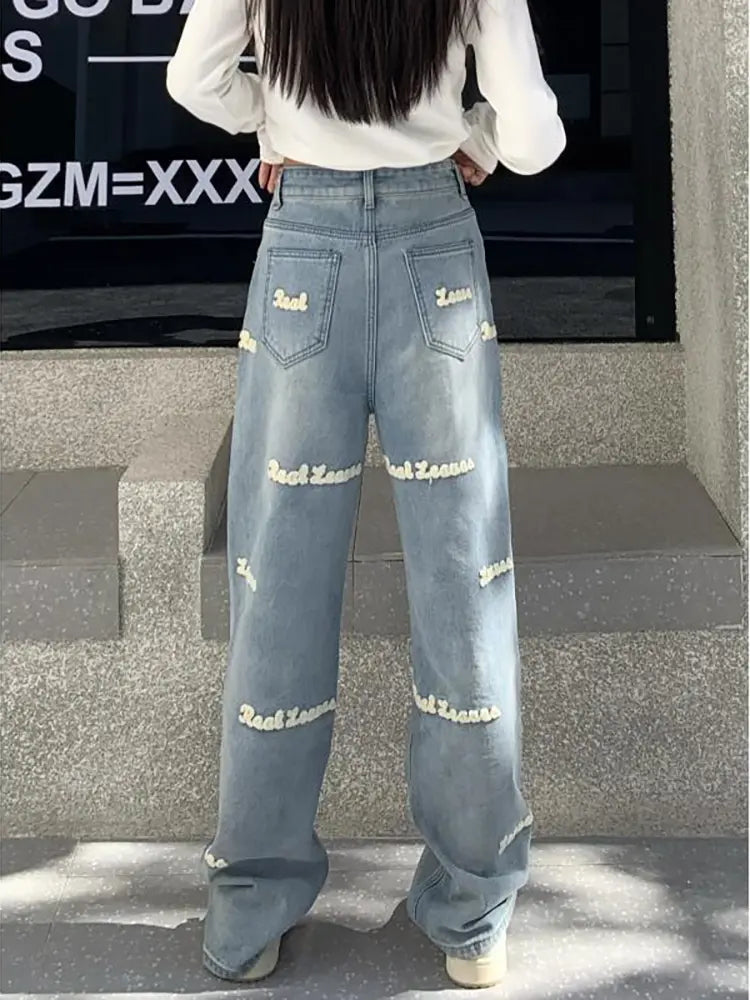 Embroidered High-Waist Jeans-Massicos