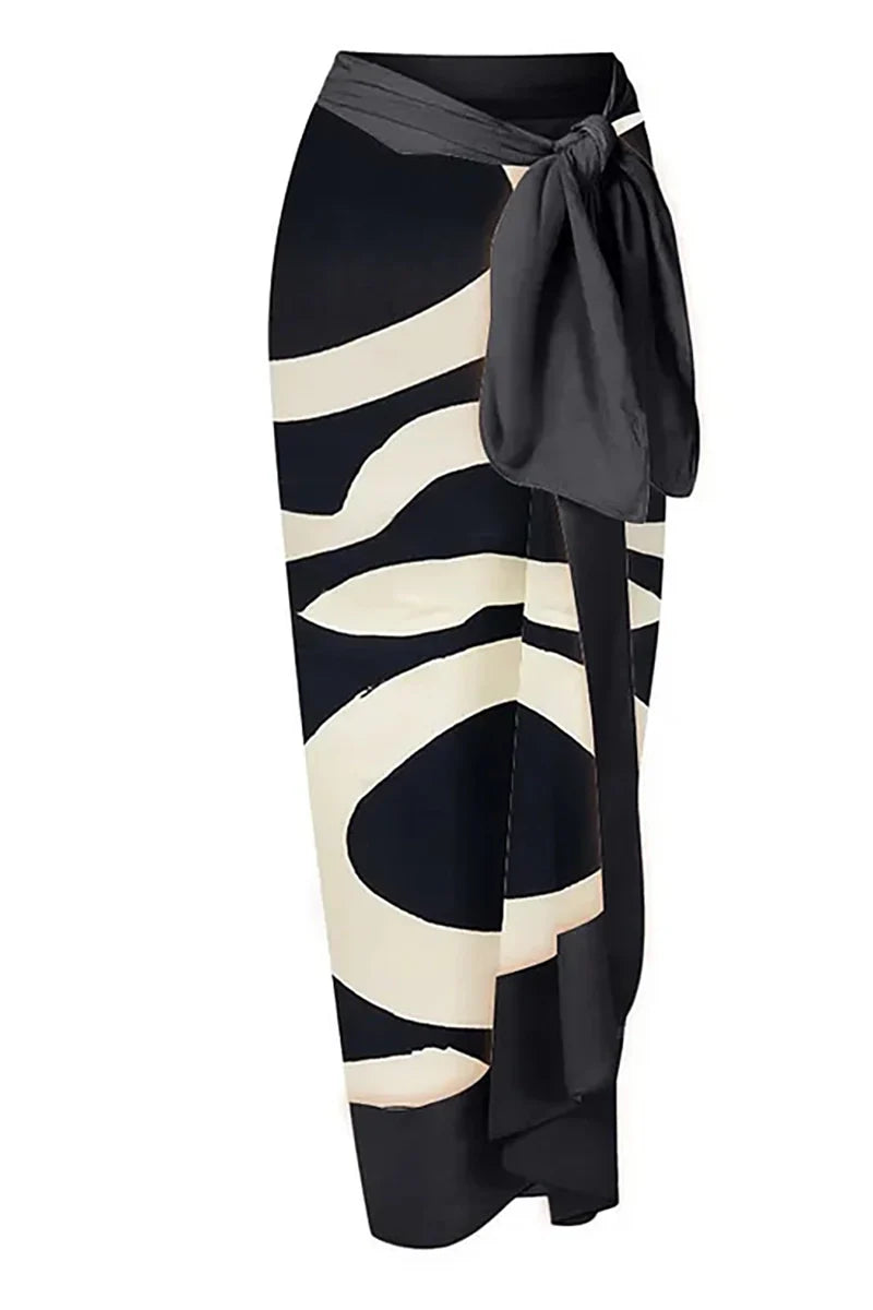 Colorblock Halter High-Waist One-Piece Swimsuit-ROVOLE