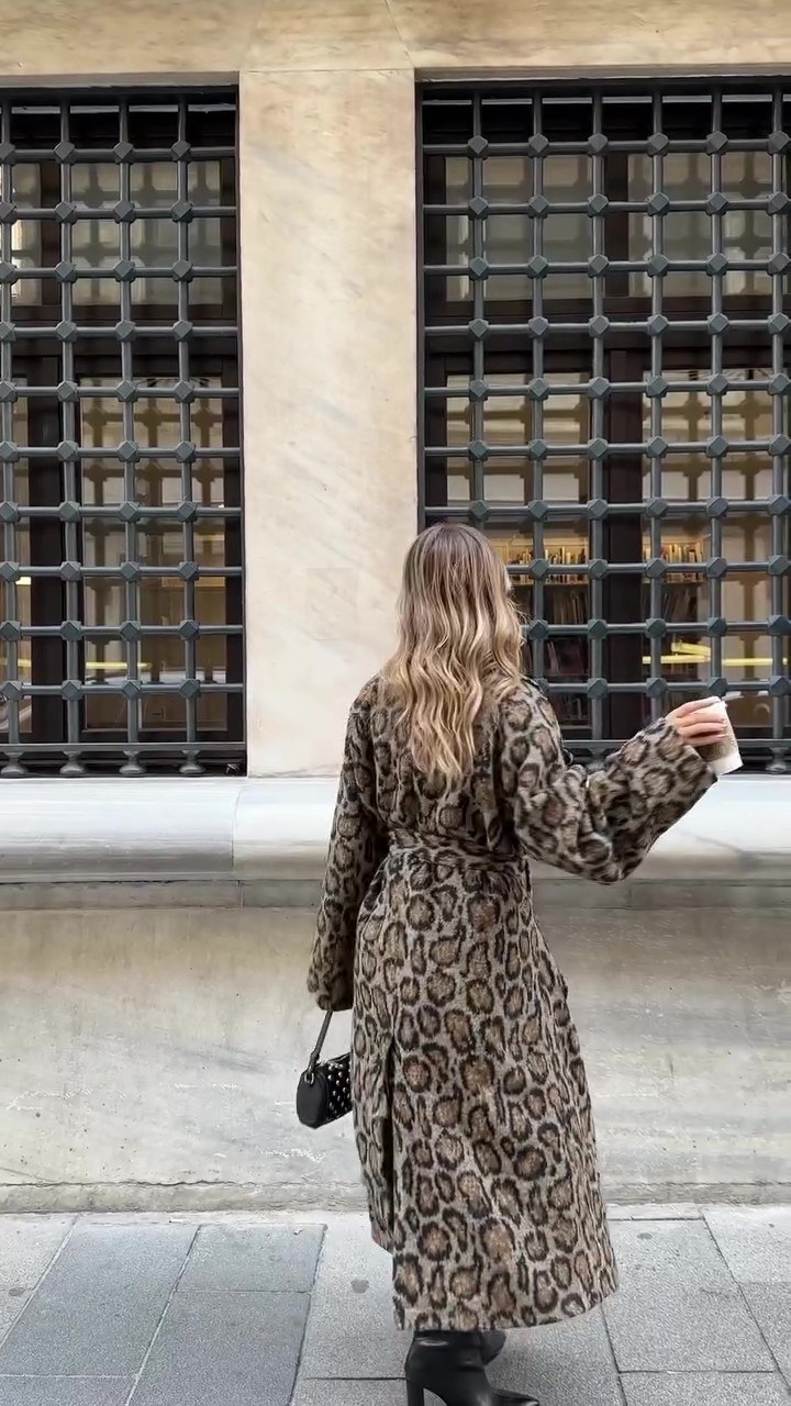 Trafni Designer leopard print coat-Massicos