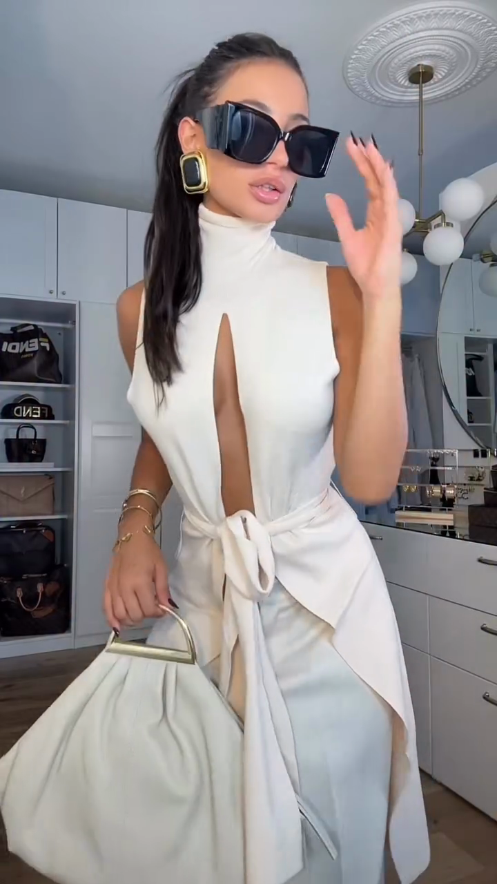 Sleeveless Tie  Waist  Set-Massicos