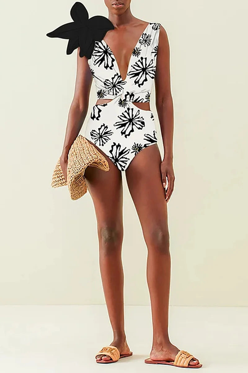 Floral Appliqué Printed White One-Piece Swimsuit-ROVOLE