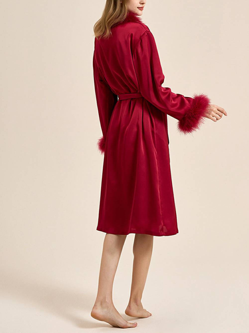 Bettie Page Lilac Feather Robe-Massicos