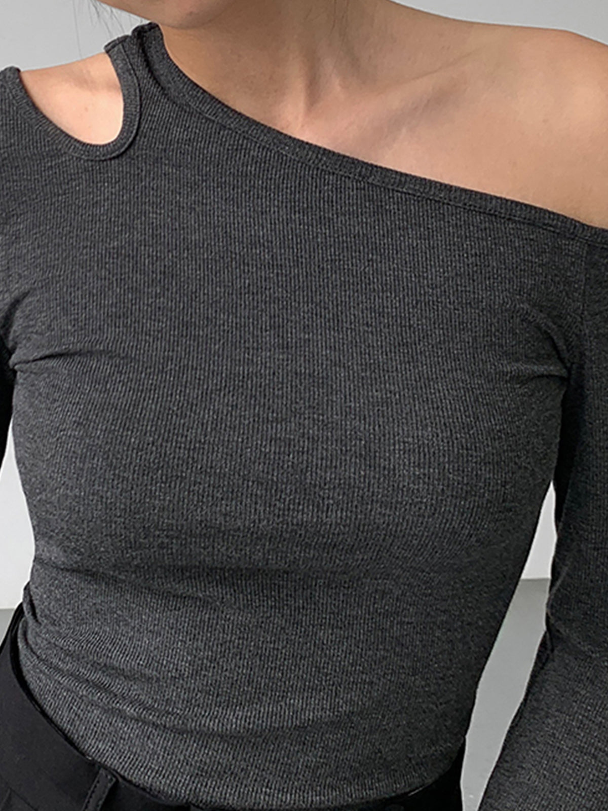 Slinky Cutout Knit Top-Massicos