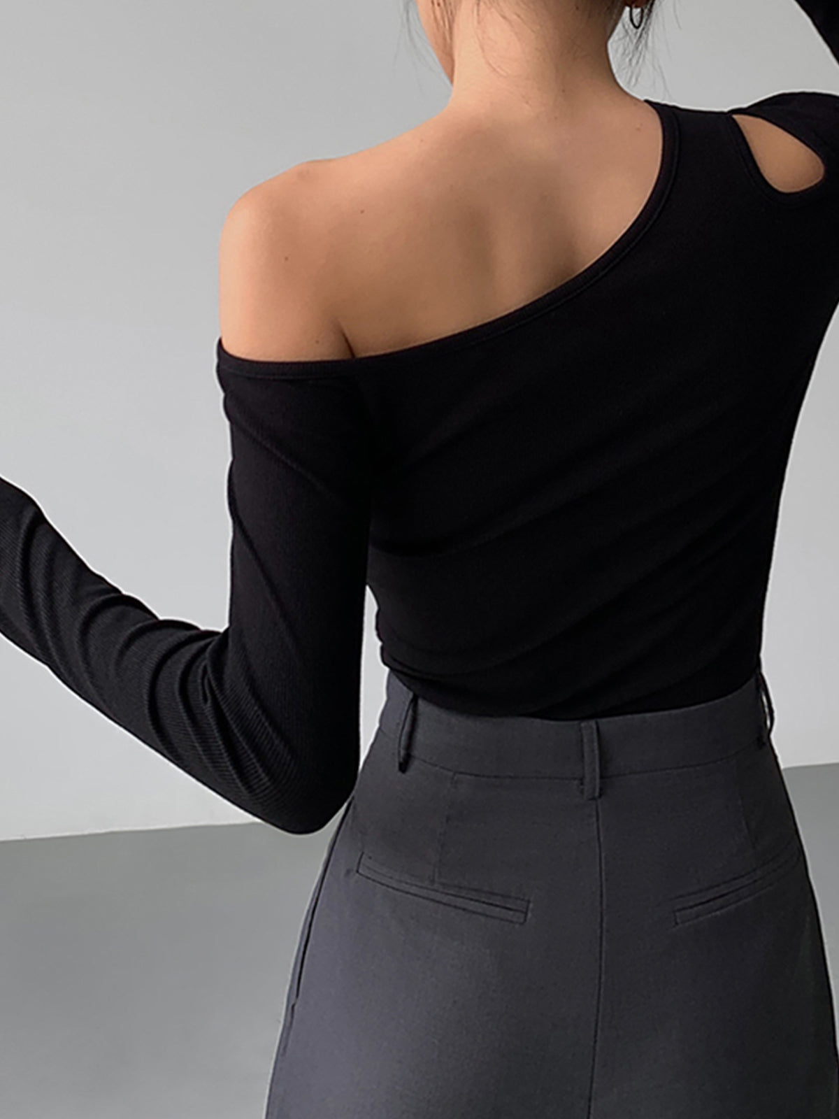 Slinky Cutout Knit Top-Massicos