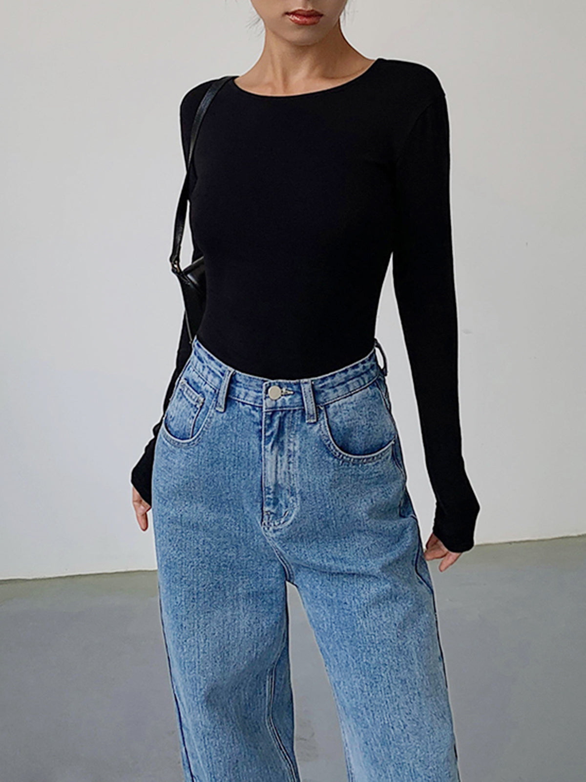 V-Shape Open Back Long Sleeve Shirt-Massicos