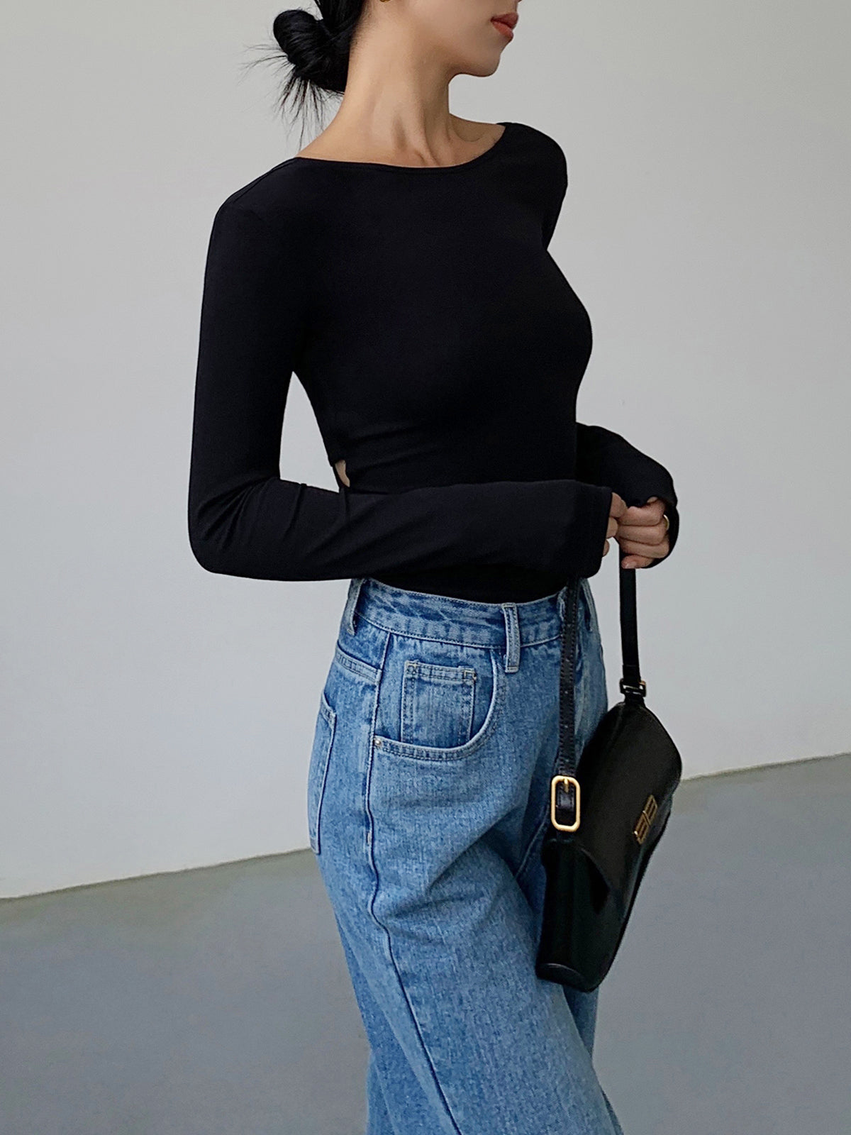 V-Shape Open Back Long Sleeve Shirt-Massicos