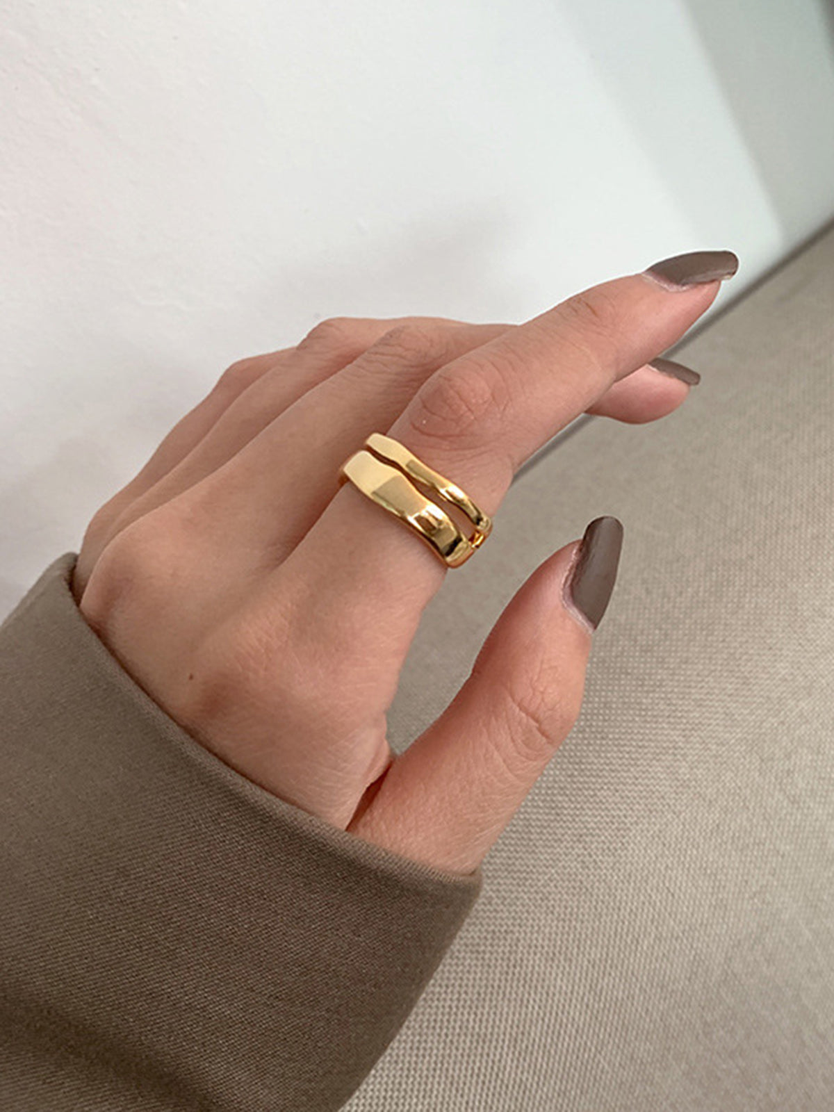 Julia Ring-Massicos