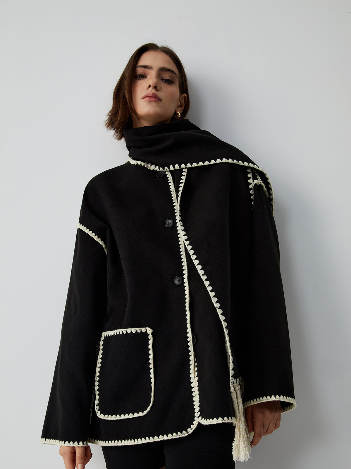 Contrast Trim Jacket With Matching Scarf-Massicos