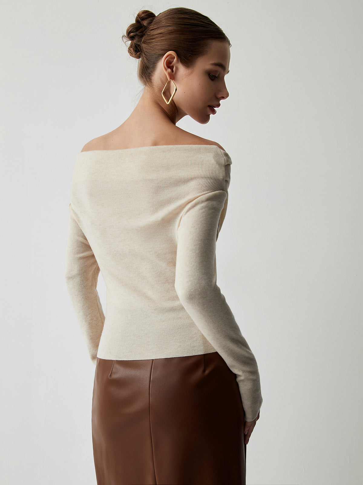 Off Shoulder Wrap Long Sleeve Knit Top-Massicos