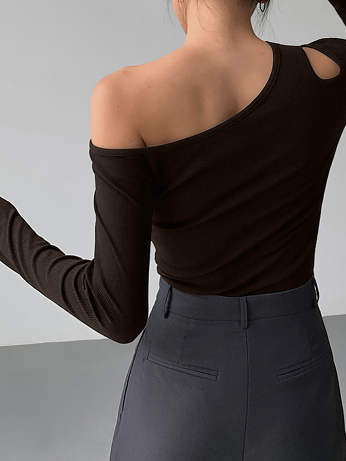 Slinky Cutout Knit Top-Massicos
