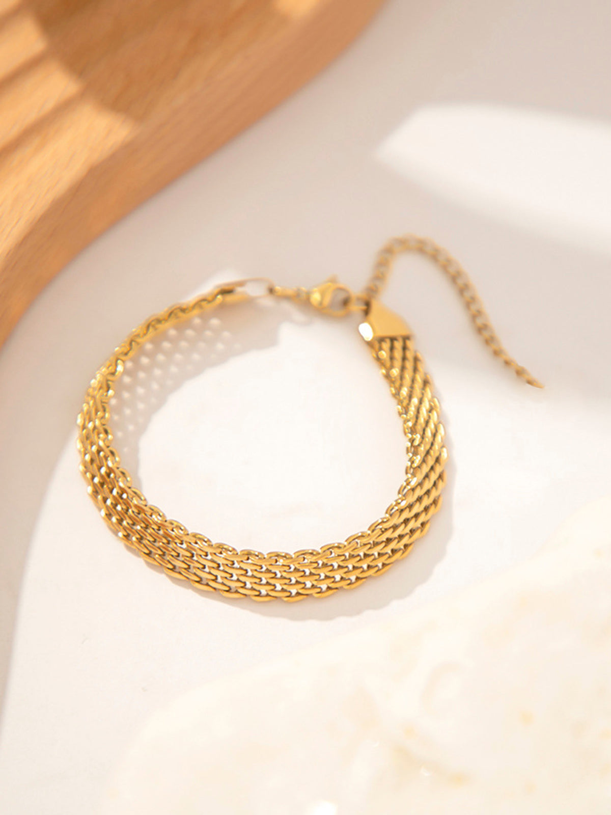 Effortless Bracelet-Massicos