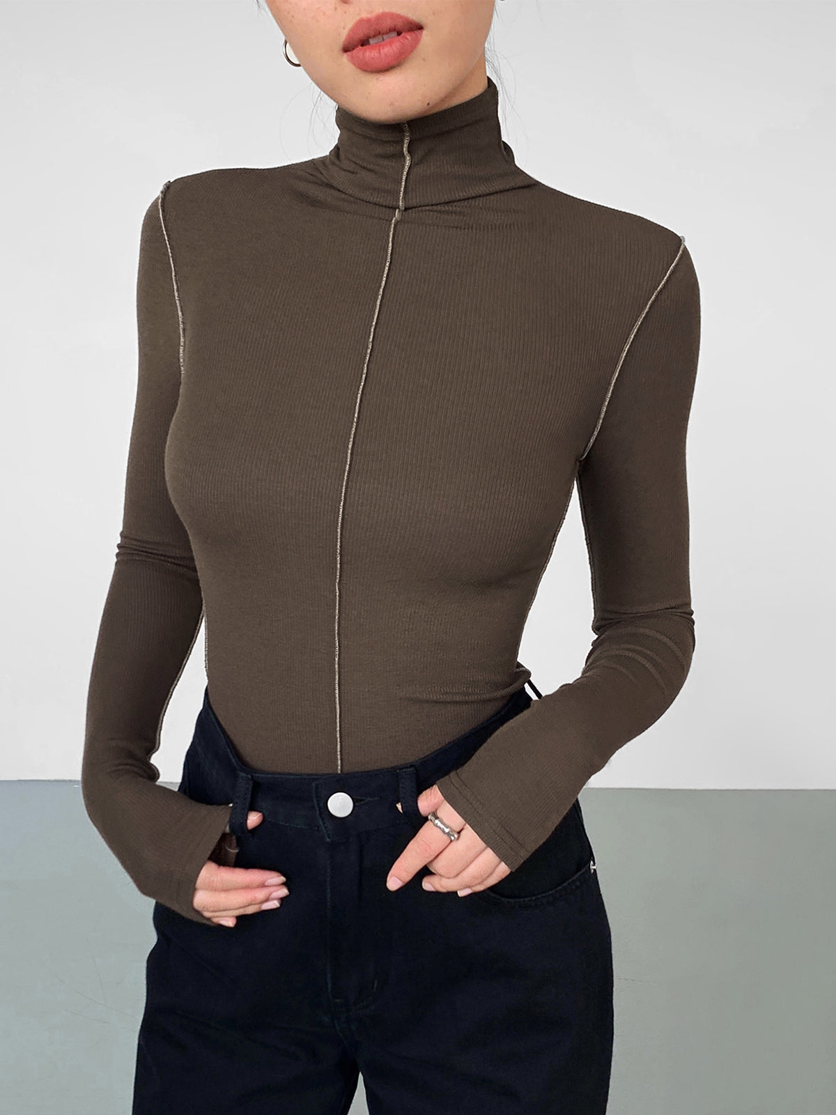 Slinky Turtleneck Contrast Trim Ribbed Knit Shirt-Massicos