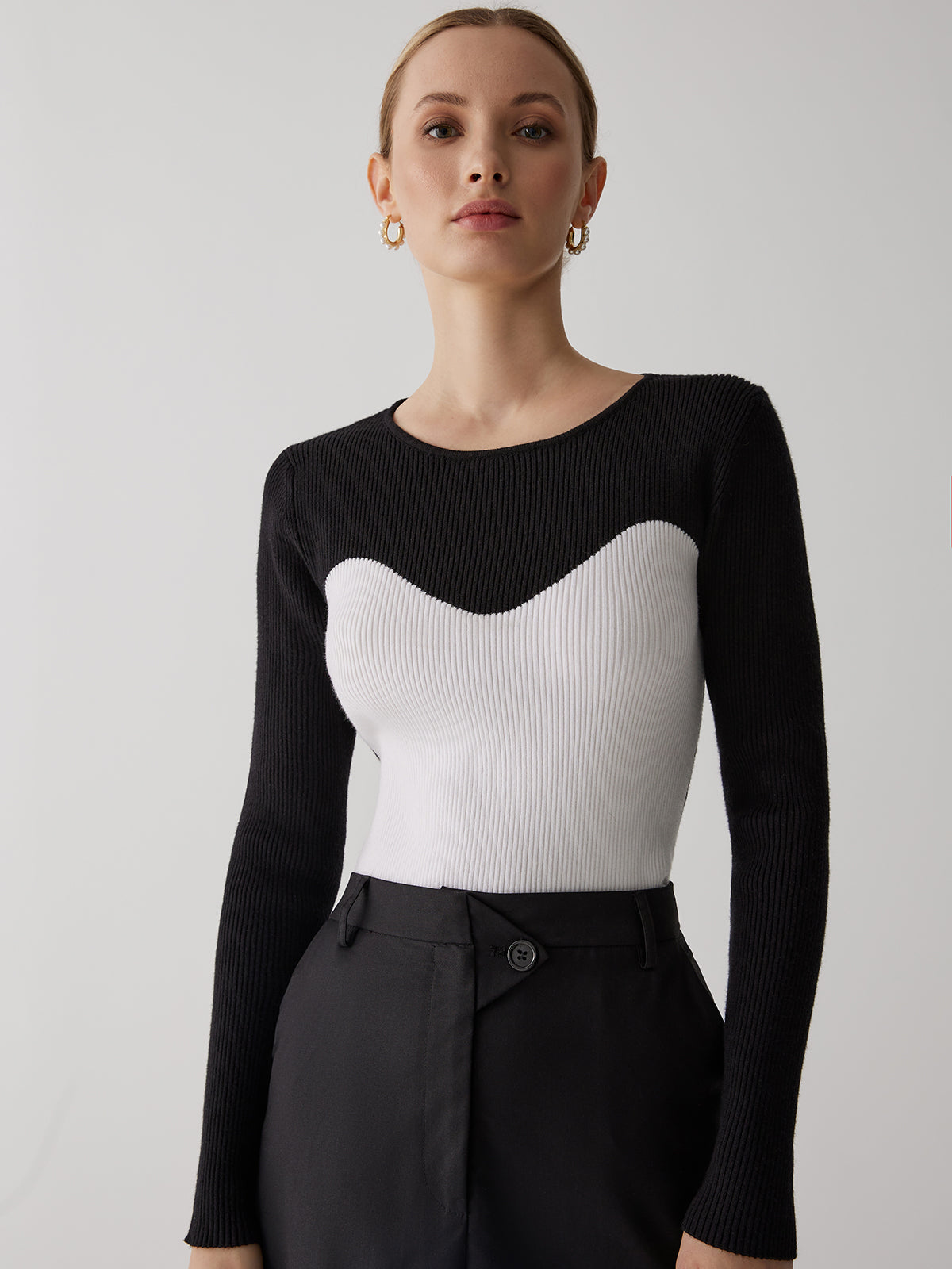 Patchwork Contrast Crew Neck Sweater-Massicos