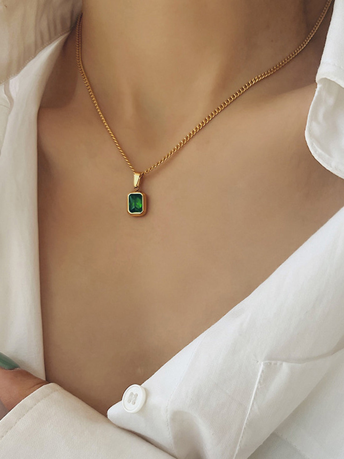 Spring Green Pendant Necklace-Massicos